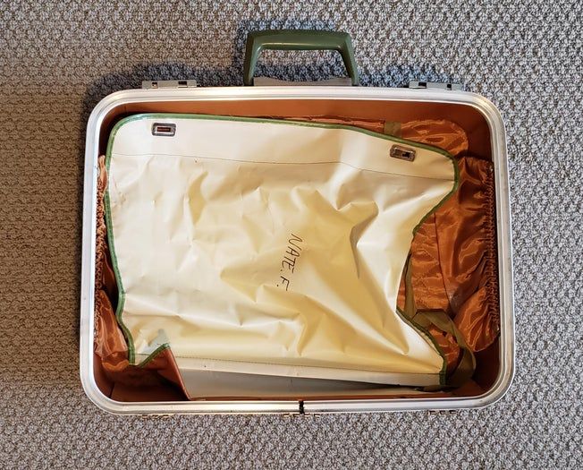 用复古行李箱打造国家公园贴纸墙面艺术-第13张图片-趣作屋 用复古行李箱打造国家公园贴纸墙面艺术-第13张图片-趣作屋