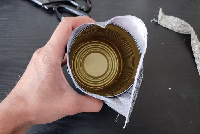 废旧布料和罐头变身创意笔筒教程-第7张图片-趣作屋 废旧布料和罐头变身创意笔筒教程-第7张图片-趣作屋