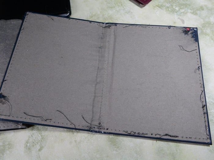 废旧笔记本变身时尚皮革配饰教程-第6张图片-趣作屋