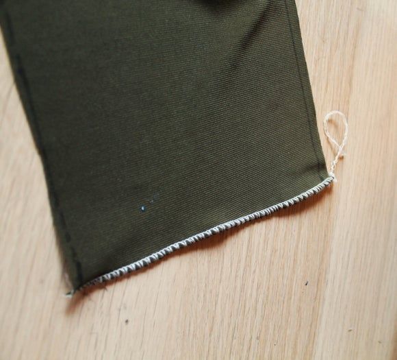 用旧牛仔裤DIY结实耐用的粉笔袋教程-第25张图片-趣作屋 用旧牛仔裤DIY结实耐用的粉笔袋教程-第25张图片-趣作屋