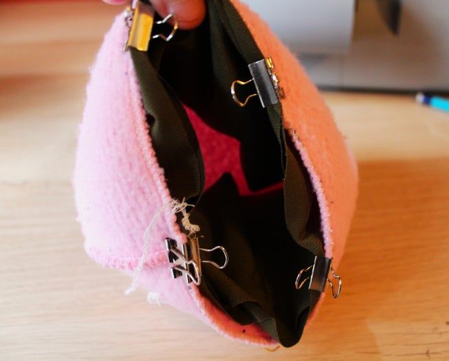 用旧牛仔裤DIY结实耐用的粉笔袋教程-第27张图片-趣作屋 用旧牛仔裤DIY结实耐用的粉笔袋教程-第27张图片-趣作屋