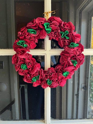 用旧T恤制作环保圣诞花环教程-第1张图片-趣作屋