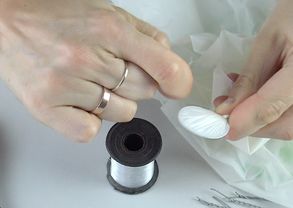 用塑料袋DIY环保塑料花教程-第6张图片-趣作屋