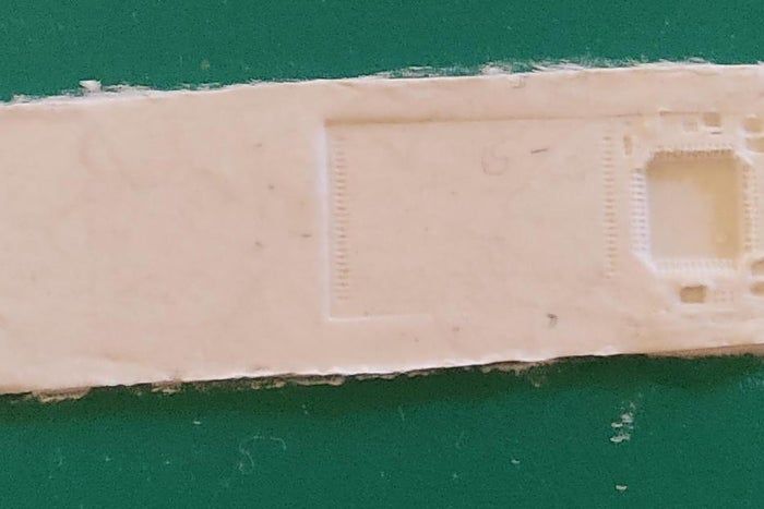 将U盘改造成迷你巧克力钥匙扣教程-第7张图片-趣作屋 将U盘改造成迷你巧克力钥匙扣教程-第7张图片-趣作屋