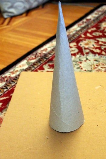 用松果制作创意圣诞装饰品教程-第3张图片-趣作屋