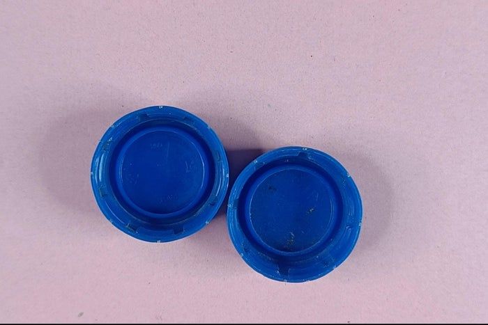 简单又有趣的橡皮筋驱动移动玩具制作教程-第2张图片-趣作屋 简单又有趣的橡皮筋驱动移动玩具制作教程-第2张图片-趣作屋