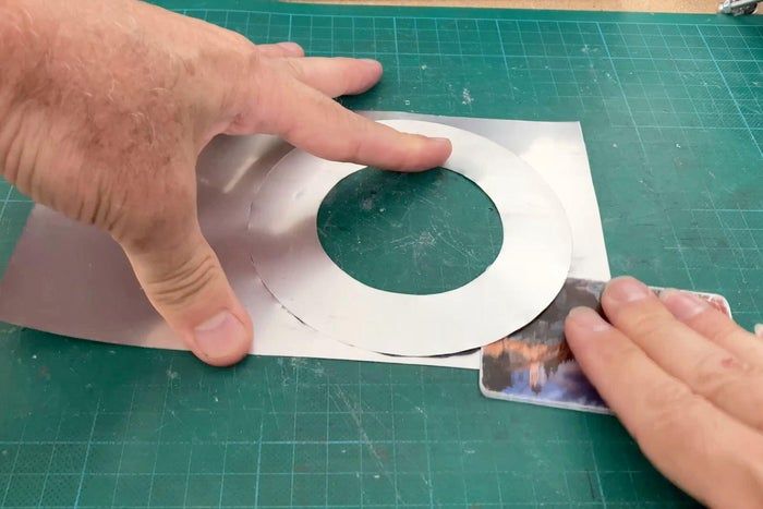 用饮料罐制作户外风动螺旋装饰教程-第8张图片-趣作屋 用饮料罐制作户外风动螺旋装饰教程-第8张图片-趣作屋