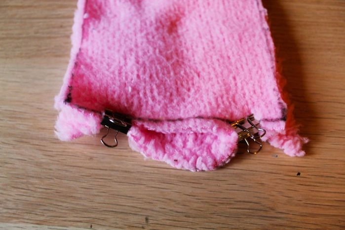 用旧牛仔裤DIY结实耐用的粉笔袋教程-第19张图片-趣作屋 用旧牛仔裤DIY结实耐用的粉笔袋教程-第19张图片-趣作屋