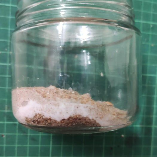 用回收材料制作瓶中沙滩的简单教程-第12张图片-趣作屋