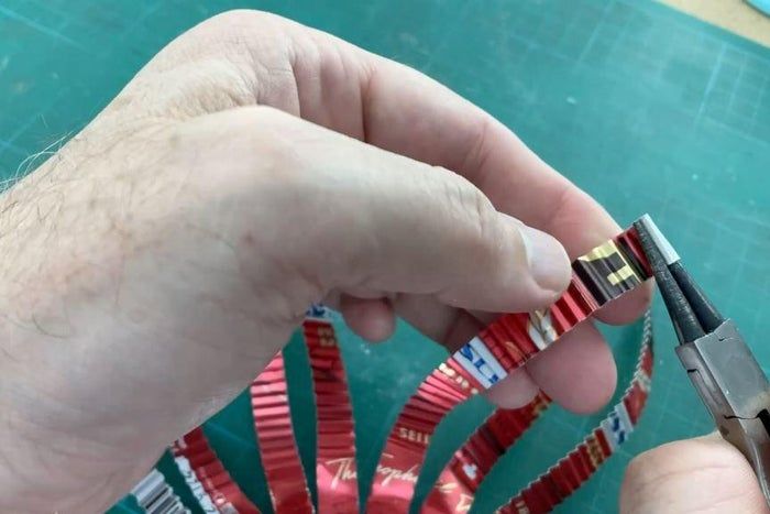 易拉罐DIY灯笼制作教程-第11张图片-趣作屋 易拉罐DIY灯笼制作教程-第11张图片-趣作屋