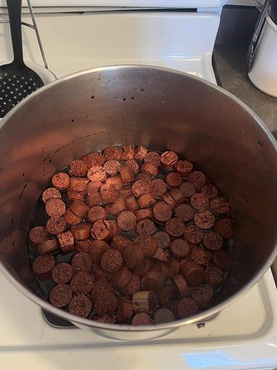 用酒瓶塞DIY墙面装饰品教程-第7张图片-趣作屋