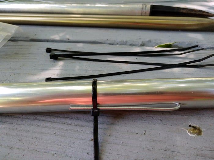 用猫粮罐头制作防水向日葵装饰品教程-第17张图片-趣作屋