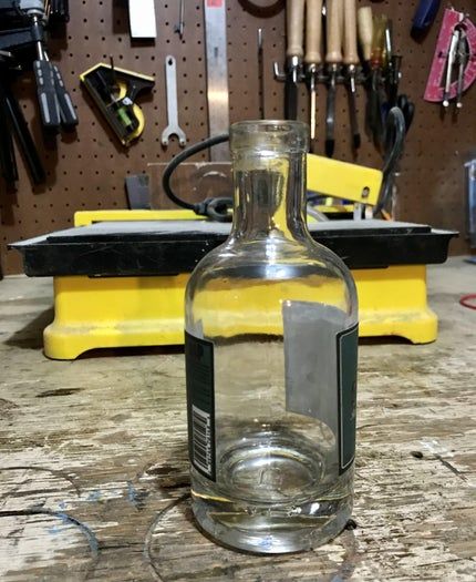 废旧瓶子改造创意教程:制作实用瓶盖容器-第2张图片-趣作屋 废旧瓶子改造创意教程:制作实用瓶盖容器-第2张图片-趣作屋