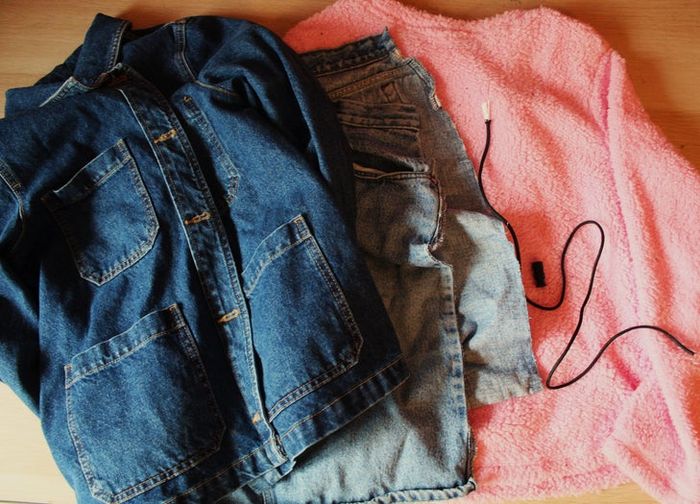 用旧牛仔裤DIY结实耐用的粉笔袋教程-第3张图片-趣作屋 用旧牛仔裤DIY结实耐用的粉笔袋教程-第3张图片-趣作屋