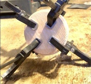 废旧瓶子改造创意教程:制作实用瓶盖容器-第9张图片-趣作屋 废旧瓶子改造创意教程:制作实用瓶盖容器-第9张图片-趣作屋