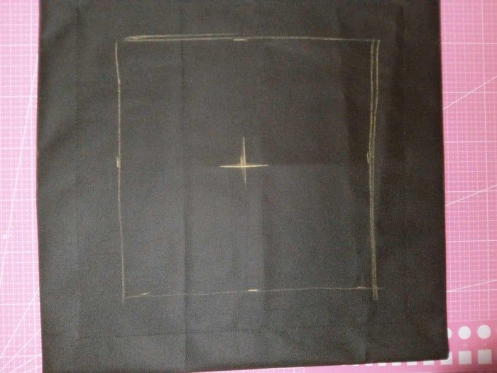 DIY可移动布艺墙面装饰手工教程-第20张图片-趣作屋