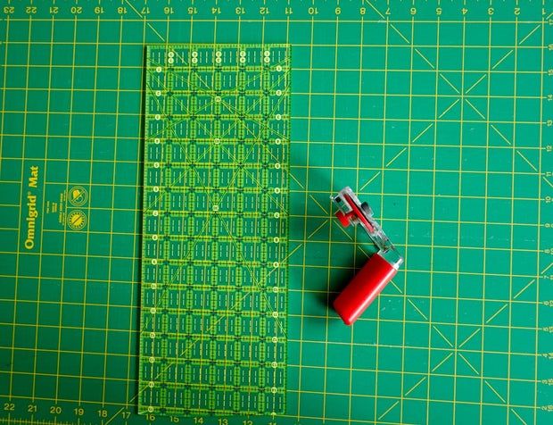 手工制作可爱针包教程，轻松收纳缝针和大头针-第3张图片-趣作屋