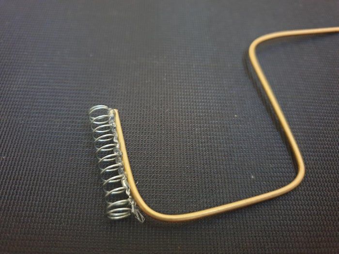 用吸管和卡纸自制离心力洒水器玩具,动手玩转物理课-第8张图片-趣作屋 用吸管和卡纸自制离心力洒水器玩具,动手玩转物理课-第8张图片-趣作屋