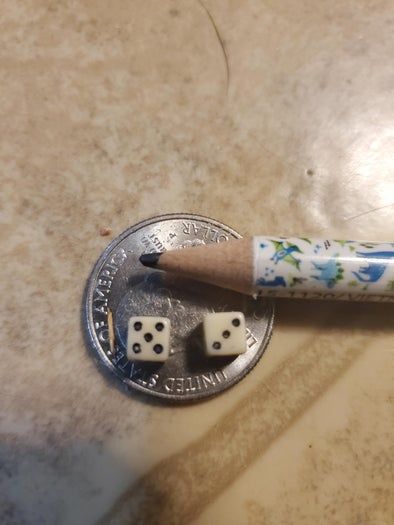 手工制作迷你骰子塔教程,超详细步骤教你打造世界最小骰子塔-第4张图片-趣作屋 手工制作迷你骰子塔教程,超详细步骤教你打造世界最小骰子塔-第4张图片-趣作屋