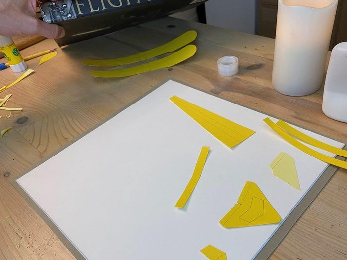 用废品动手做滑翔机，轻松搞定趣味手工制作-第7张图片-趣作屋