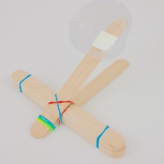 超简单！儿童木棍弹射器手工制作指南-第11张图片-趣作屋