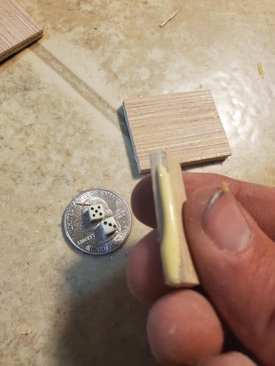 手工制作迷你骰子塔教程,超详细步骤教你打造世界最小骰子塔-第8张图片-趣作屋 手工制作迷你骰子塔教程,超详细步骤教你打造世界最小骰子塔-第8张图片-趣作屋