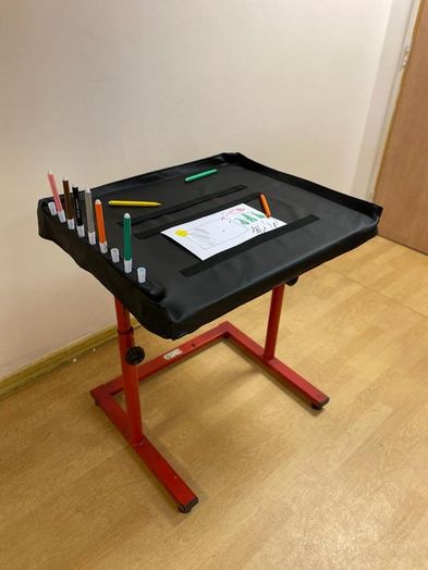 单手也能画画!无障碍画板DIY教程详解-第1张图片-趣作屋 单手也能画画!无障碍画板DIY教程详解-第1张图片-趣作屋