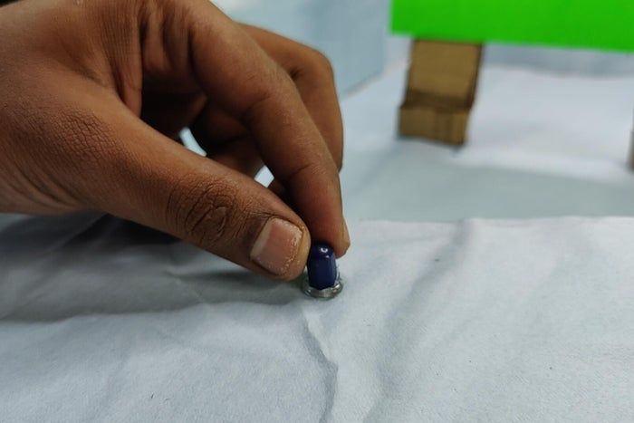 用纸箱和塑料杯动手做趣味游戏装置,低成本又好玩-第20张图片-趣作屋 用纸箱和塑料杯动手做趣味游戏装置,低成本又好玩-第20张图片-趣作屋