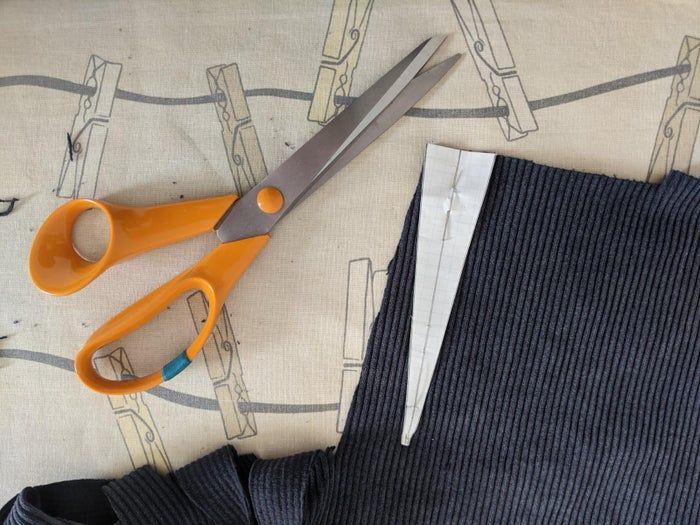 手工制作便携双陆棋套装教程：用旧衣物打造旅行棋盘-第11张图片-趣作屋