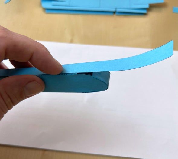 手工折纸滑翔机制作教程:零基础也能轻松上手-第8张图片-趣作屋 手工折纸滑翔机制作教程:零基础也能轻松上手-第8张图片-趣作屋