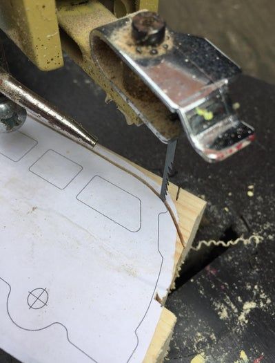 手工制作经典木制小车教程,低成本亲子DIY玩法-第9张图片-趣作屋 手工制作经典木制小车教程,低成本亲子DIY玩法-第9张图片-趣作屋