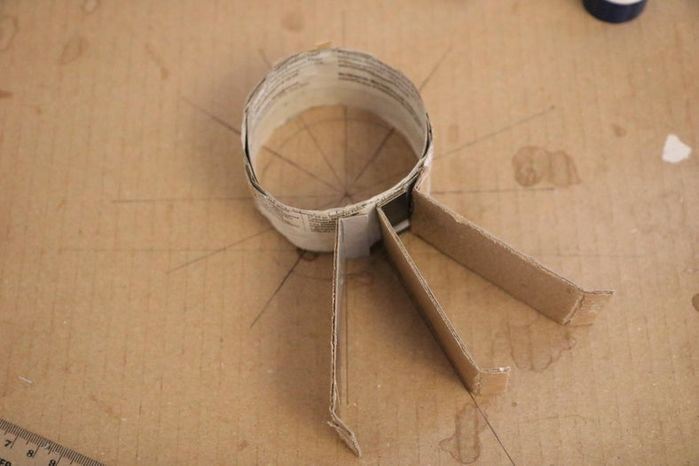 低成本DIY纸制飞镖盘教程，安全又有趣的家庭手工项目-第12张图片-趣作屋