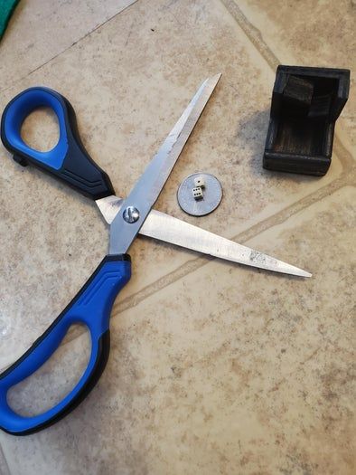 手工制作迷你骰子塔教程,超详细步骤教你打造世界最小骰子塔-第13张图片-趣作屋 手工制作迷你骰子塔教程,超详细步骤教你打造世界最小骰子塔-第13张图片-趣作屋