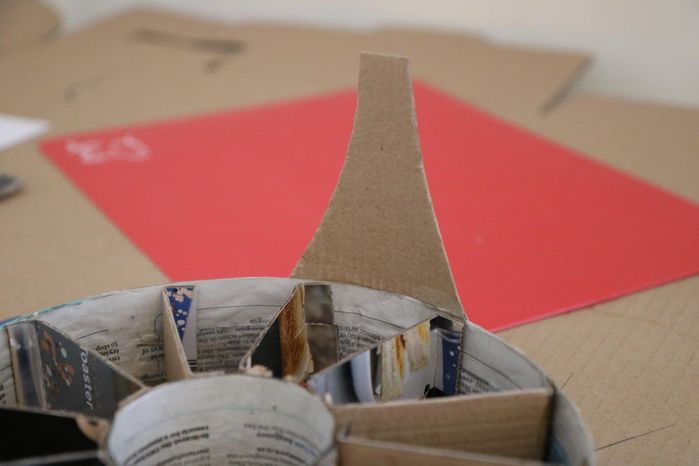 低成本DIY纸制飞镖盘教程，安全又有趣的家庭手工项目-第20张图片-趣作屋