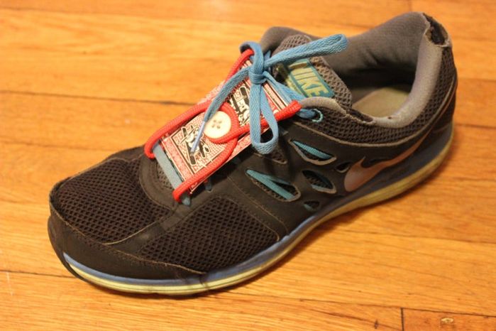 跑步神器!自制鞋袋轻松携带钥匙教程-第24张图片-趣作屋 跑步神器!自制鞋袋轻松携带钥匙教程-第24张图片-趣作屋