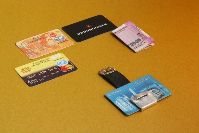 超薄微型钱包DIY教程,告别腰痛烦恼-第25张图片-趣作屋 超薄微型钱包DIY教程,告别腰痛烦恼-第25张图片-趣作屋