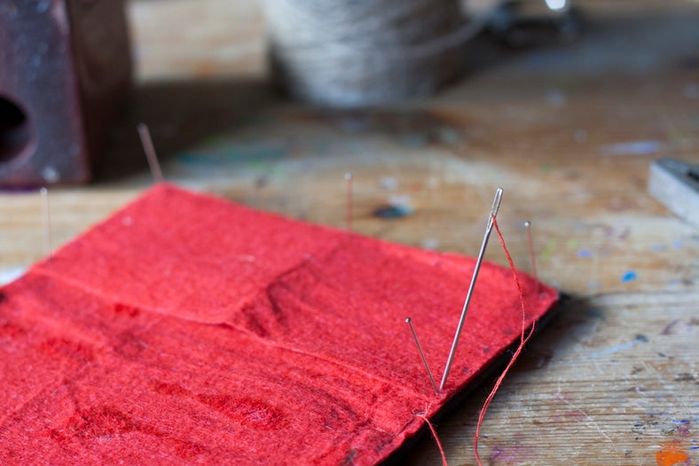 废旧自行车内胎DIY手机翻盖保护壳教程-第16张图片-趣作屋 废旧自行车内胎DIY手机翻盖保护壳教程-第16张图片-趣作屋