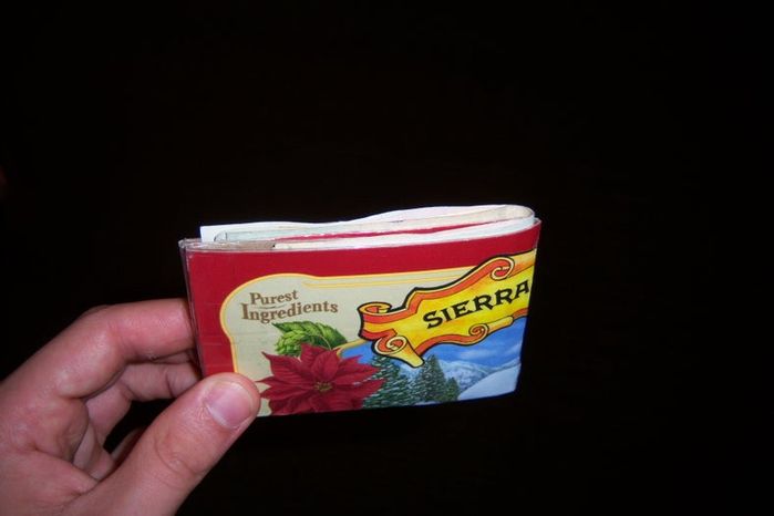 用啤酒包装盒制作创意钱包教程-第3张图片-趣作屋