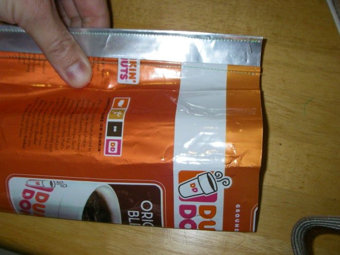 用咖啡袋制作环保又时尚的新型钱包-第16张图片-趣作屋