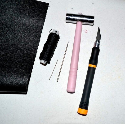 用皮革边角料制作经典双折皮夹教程-第4张图片-趣作屋