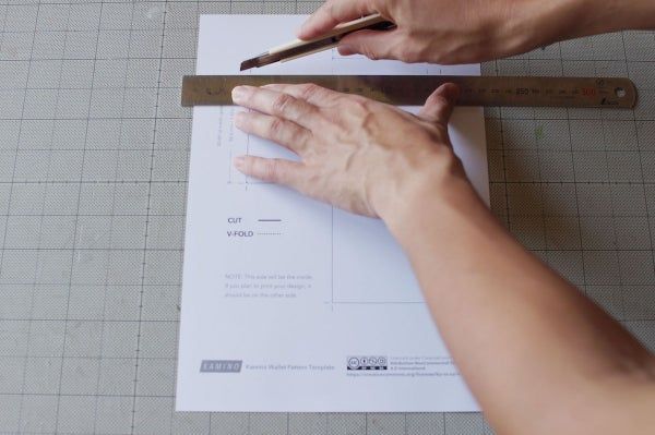 超简单自制极简风格纸钱包教程-第3张图片-趣作屋 超简单自制极简风格纸钱包教程-第3张图片-趣作屋