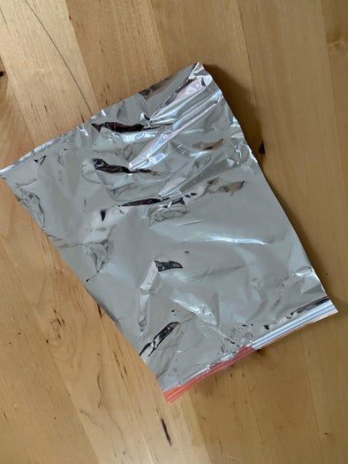 用零食包装制作独特防水钱包教程-第4张图片-趣作屋 用零食包装制作独特防水钱包教程-第4张图片-趣作屋