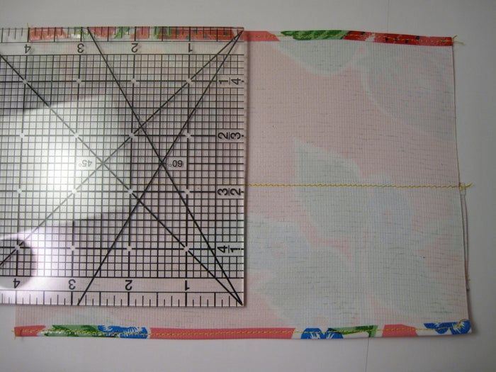 一小时内学会制作对折油布钱包-第18张图片-趣作屋