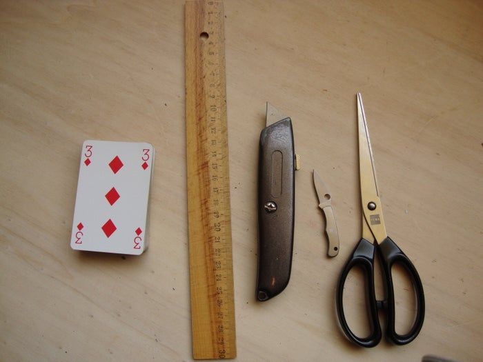 DIY带孔卡片包教程：隐藏备用现金的好方法-第5张图片-趣作屋