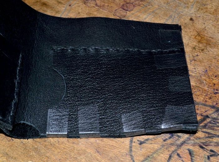 用皮革边角料制作经典双折皮夹教程-第22张图片-趣作屋