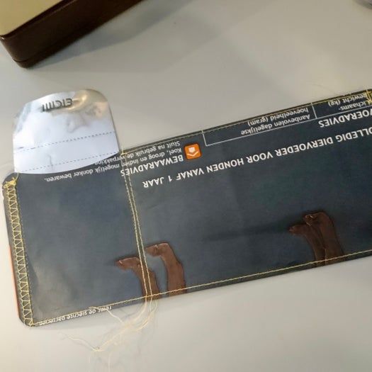 用狗粮袋制作超酷环保钱包教程-第17张图片-趣作屋 用狗粮袋制作超酷环保钱包教程-第17张图片-趣作屋