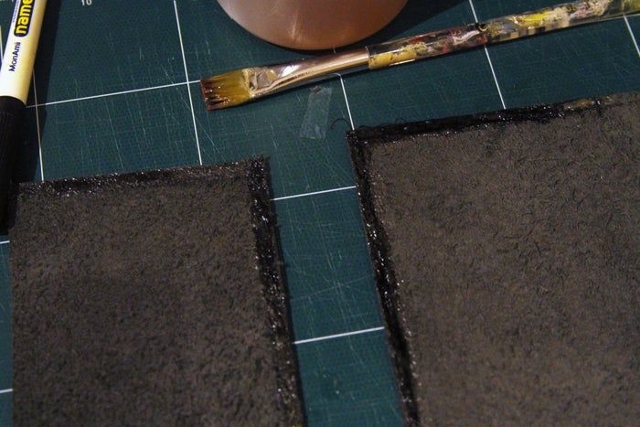 手机钱包二合一DIY教程:用汽车皮革制作个性钱包-第11张图片-趣作屋 手机钱包二合一DIY教程:用汽车皮革制作个性钱包-第11张图片-趣作屋