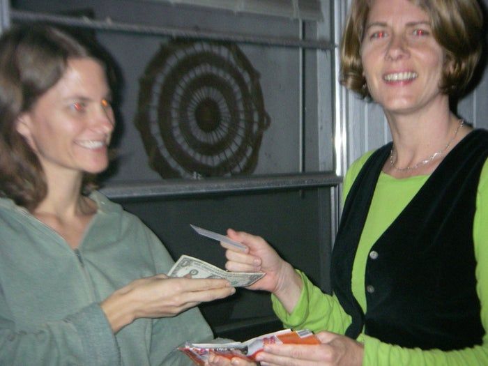 用咖啡袋制作环保又时尚的新型钱包-第30张图片-趣作屋